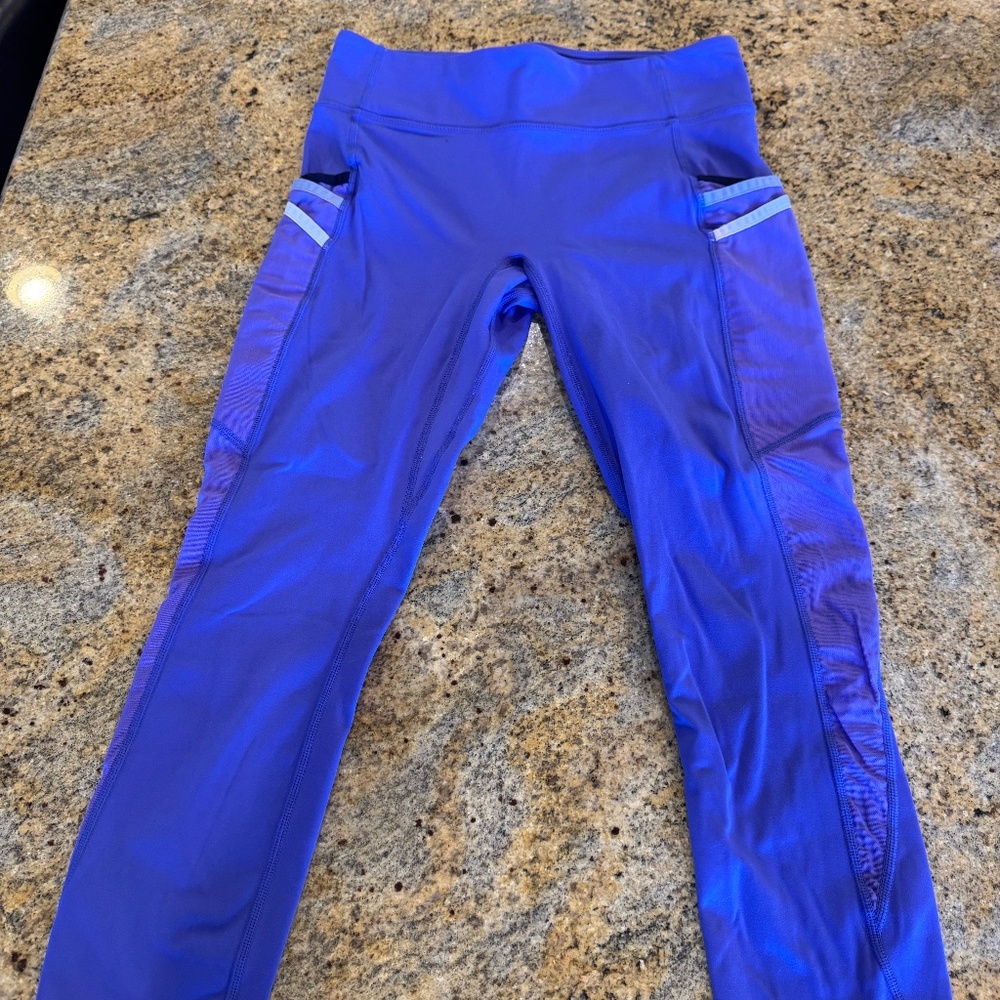 Fabletics Purple with mesh sides and side pockets. Small size
